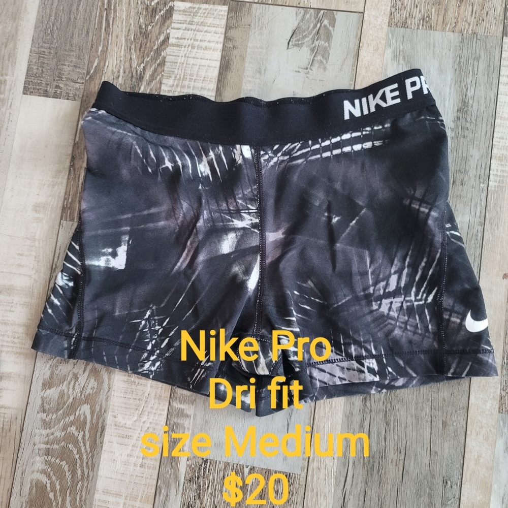Nike Pro dri fit